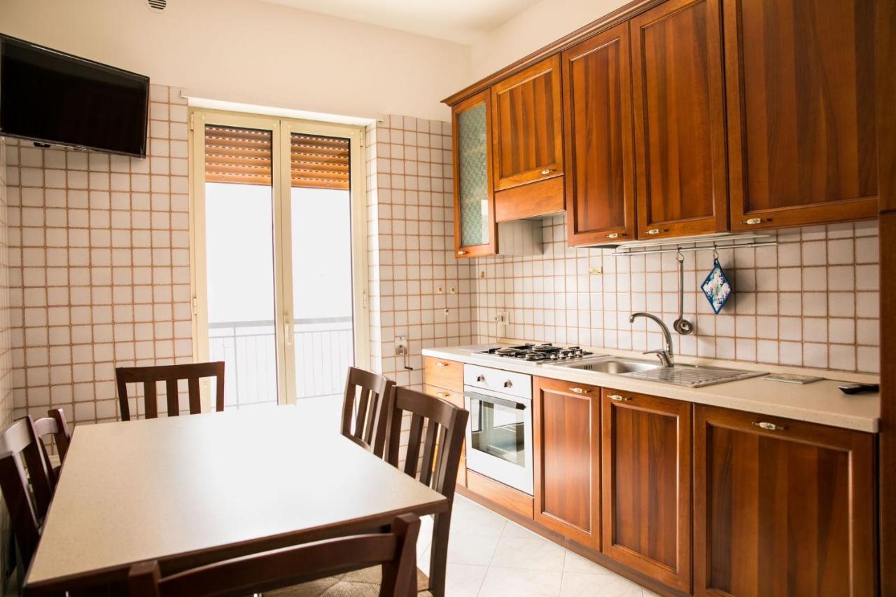 Ca Del Mar Apartment Polignano a Mare Bagian luar foto